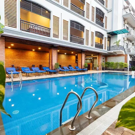 Blanc Smith Hotel