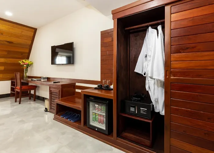 Blanc Smith Siem Reap