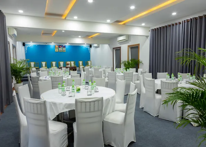 Blanc Smith Hotel