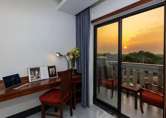 Hotel Blanc Smith 4*